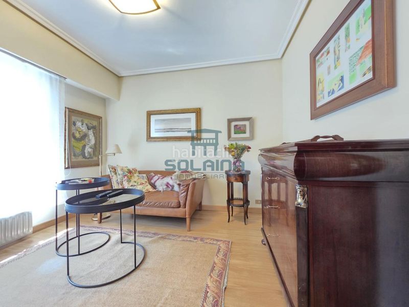 Foto c97b9066-c5b7-46fa-b51f-f35d2b7a2b57. Casa adossada amb calefacció aparcament a Barrocanes Ourense