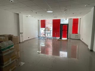 Lloguer Local Comercial a Universidad