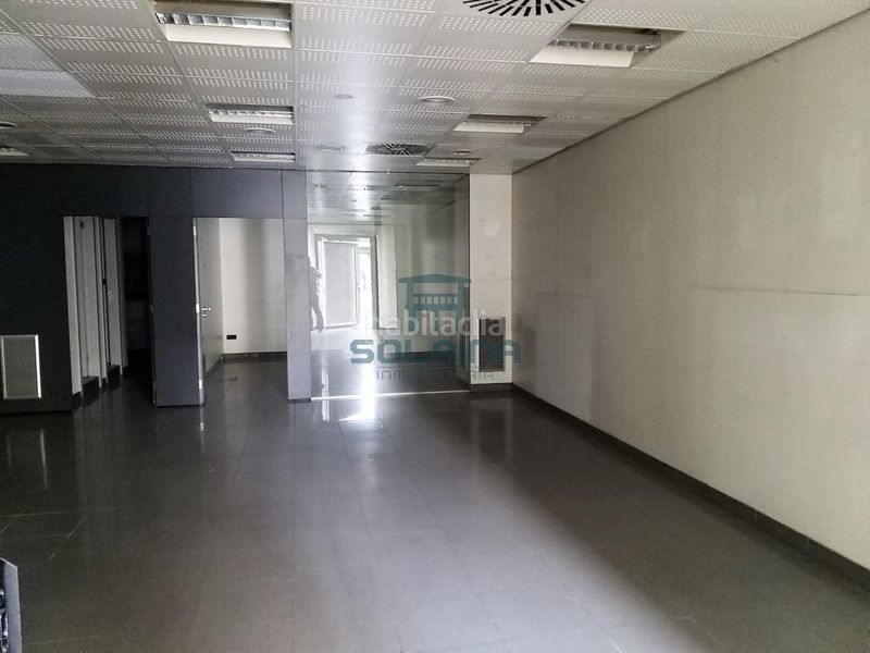 Foto 4400784f-cf61-4acc-8c98-99439e7f7c15. Local comercial a Verín