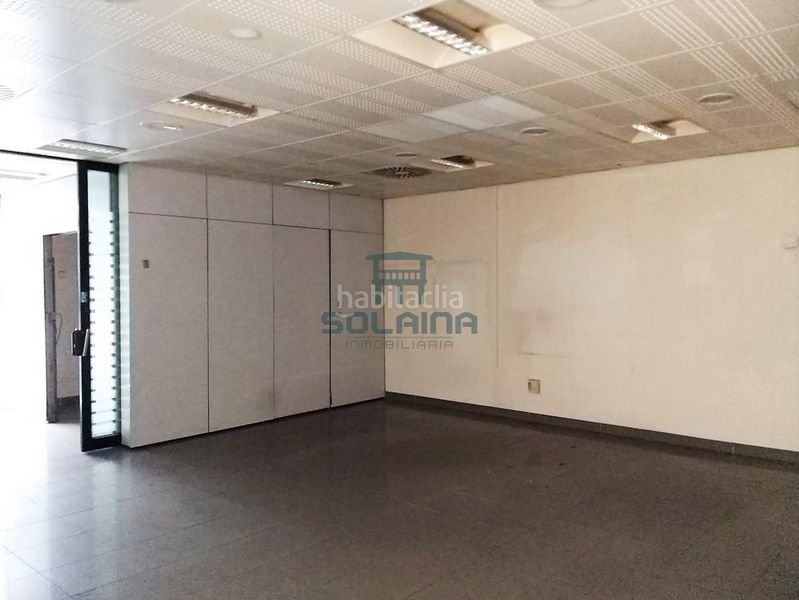 Foto c8d65f2e-bcda-4eca-8550-83d6a2d1132c. Local comercial a Verín
