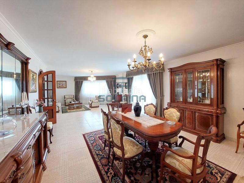 Foto dd452a75-514b-4db9-ab16-7bf8d88a3cc6. Casa amb calefacció aparcament a Toén