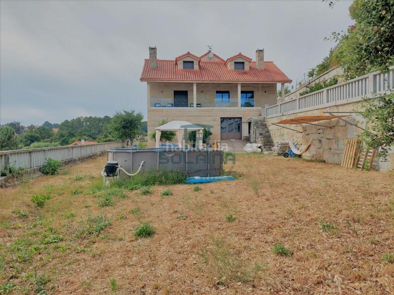 Foto 6730cd26-dce9-4c57-8a51-beec7af7d5ae. Chalet with heating parking in Vistahermosa Ourense