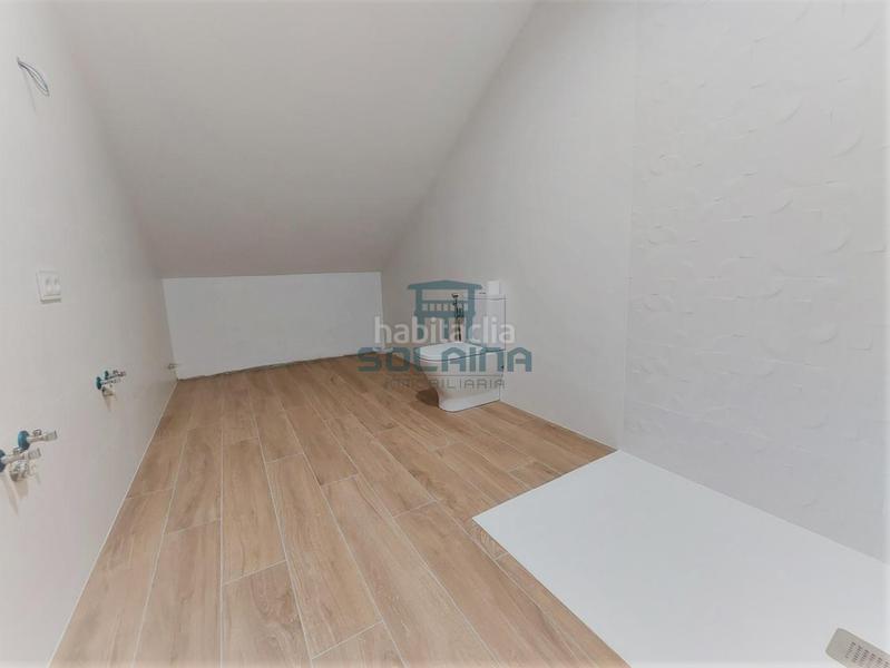 Foto f26fb1e3-95d7-40df-a819-9fcead4ed05a. Chalet with heating parking in Vistahermosa Ourense