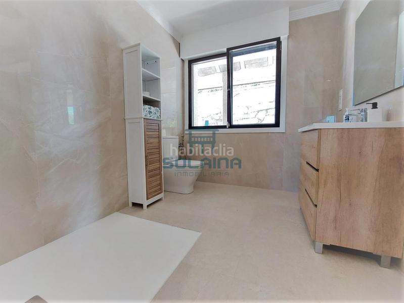 Foto fd20d6f5-8329-4d44-b612-dd638471ead6. Chalet with heating parking in Vistahermosa Ourense