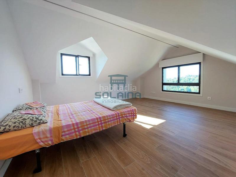 Foto fe63234a-34f4-4ada-9b3b-ac60a1292446. Chalet en Vistahermosa Ourense