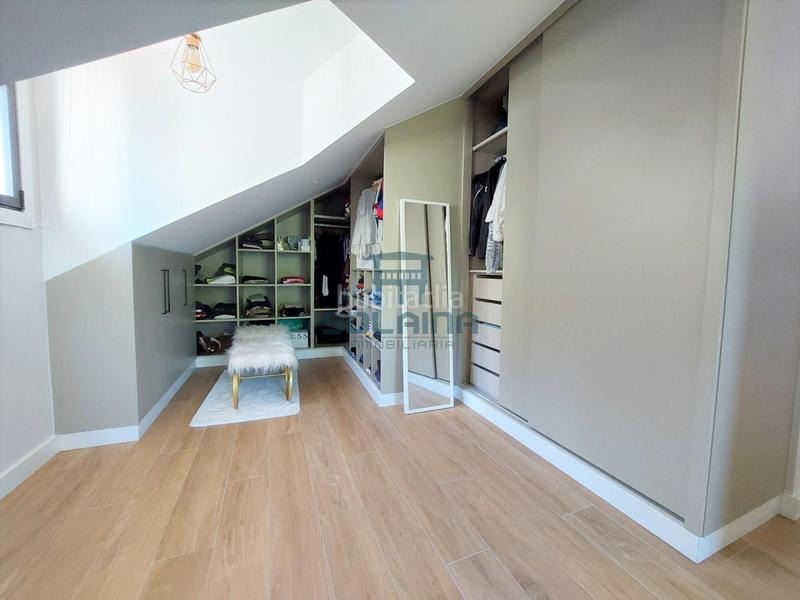 Foto 7310d940-ed26-431d-ad01-b16e0e7a4778. Chalet con riscaldamento parcheggio in Vistahermosa Ourense