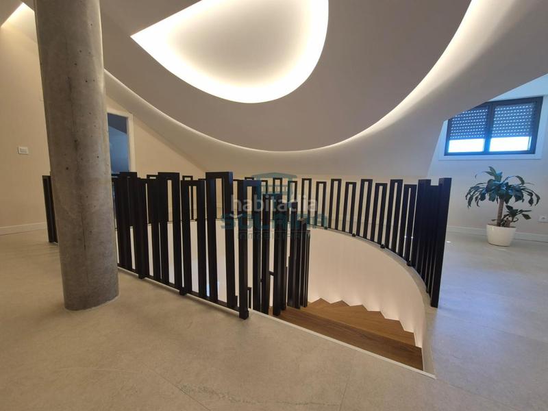 Foto 7de2d8af-2d8f-4322-a31c-1b70589c7ca1. Chalet con riscaldamento parcheggio in Vistahermosa Ourense