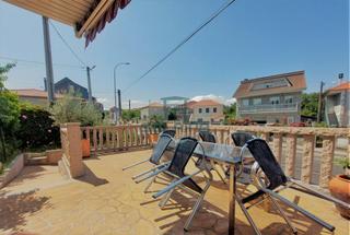 Haus in San Cibrao das Viñas