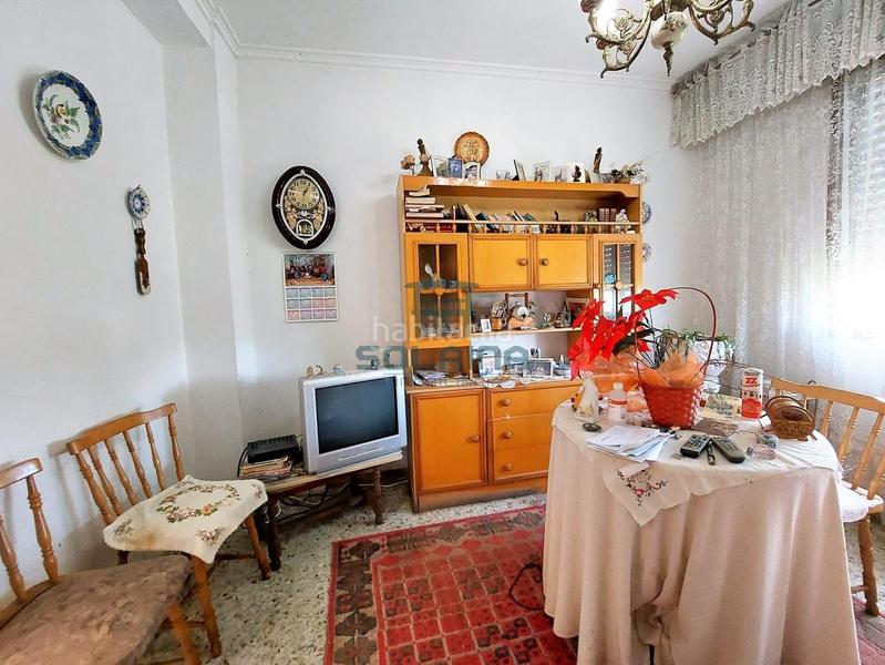 Foto 322895e5-a3c9-43ee-a553-313f07cdc909. Maison avec parking dans As Lagoas Ourense