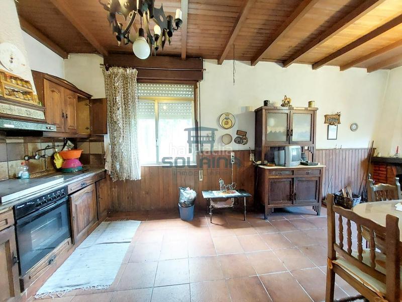 Foto f1e47443-c765-484e-bf21-072339f7b2aa. Maison avec parking dans As Lagoas Ourense