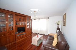 Appartamento  Avenida da escola de gaitas. Piso en venta en ortigueira