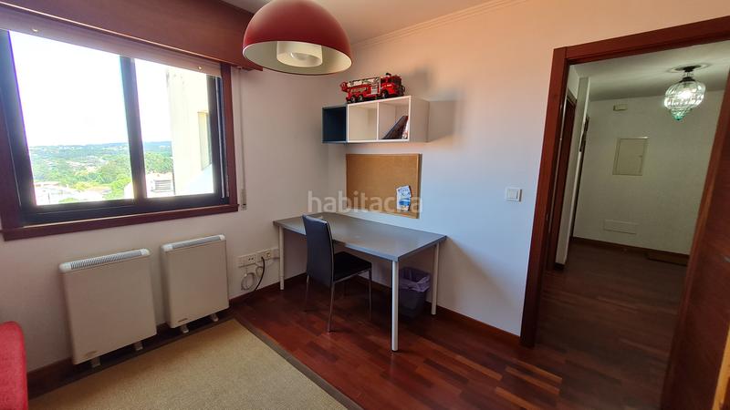 Foto ea6ef3bd-a3a8-45ea-aa5e-b93f54352bea. Attico in rúa galea 12 in Miño