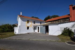 Haus in Miño. Casa de pueblo en venta en lg bermaño miño