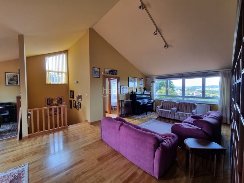 Foto 3b661a64-905d-4202-8c45-3f123e94ba20. Xalet amb calefacció aparcament a Miño