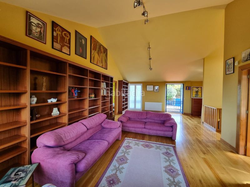 Foto 7403e836-3814-457c-b38b-4ba4dab33ba5. Xalet amb calefacció aparcament a Miño