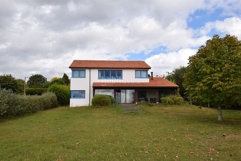 Foto b634fd4e-7eb8-4537-9d85-fc8eb12d4c6c. Xalet amb calefacció aparcament a Miño