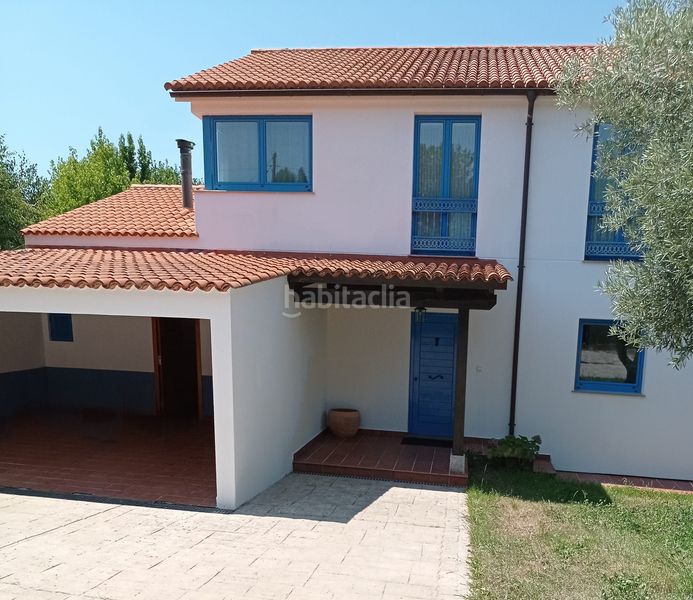 Foto e088dc2f-2835-4227-a2c9-47a352ac1e03. Xalet amb calefacció aparcament a Miño