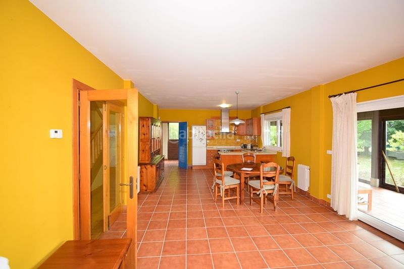 Foto e1157ca1-f9dd-4d49-b2a7-2889ae3e846d. Xalet amb calefacció aparcament a Miño