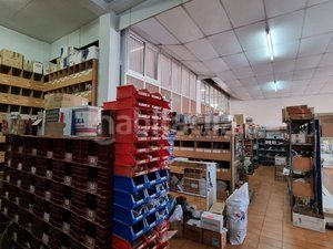 Foto 75453af9-ecd9-4da0-9da6-38d43e21beec. Local comercial a Carral