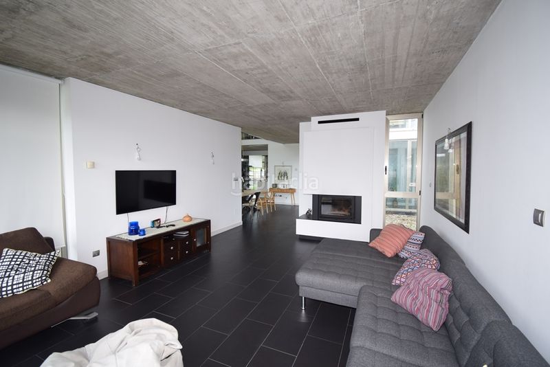 Foto 022718bd-115e-4c10-9f96-639478ad0903. Casa amb calefacció a Miño