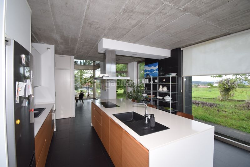 Foto 3787e1c1-1512-4c76-b974-ab253f0f1404. Casa amb calefacció a Miño