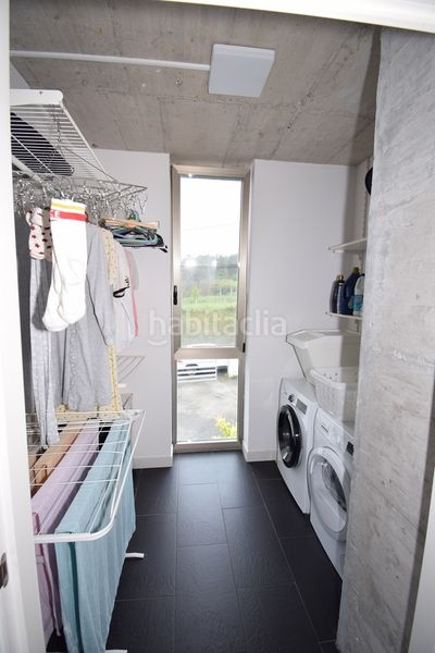 Foto 5ed4be92-0594-4746-bc87-7d894ce52f78. Casa amb calefacció a Miño