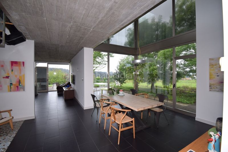 Foto b0435f57-7017-4c5e-b15c-68e8c61544d9. Casa amb calefacció a Miño