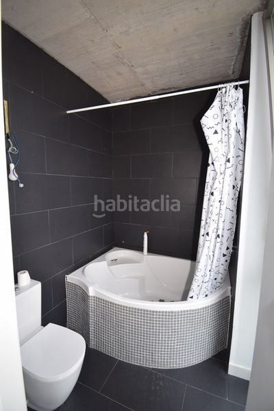 Foto bc3e64f2-d9ce-494f-b5ed-3b1e0eca3cee. Casa amb calefacció a Miño