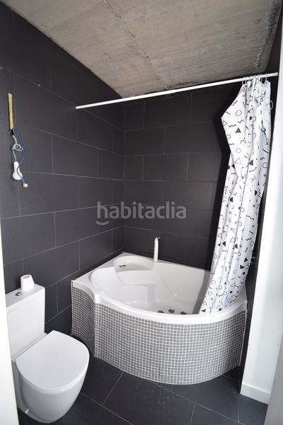 Foto c1d336b7-9a8e-4e47-9aaa-a3c80ab83119. Casa amb calefacció a Miño