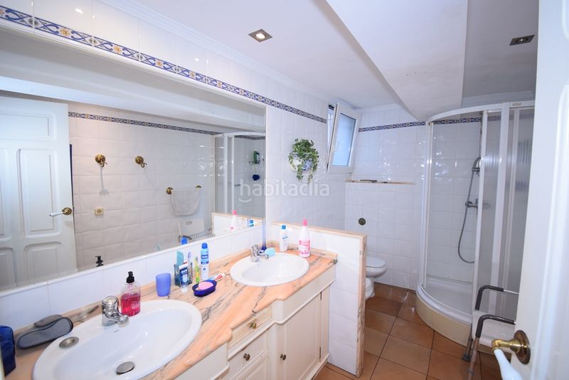 Foto 16bae0ba-8171-4b03-93f0-6ede73bb735b. Casa adossada amb calefacció a Pontedeume