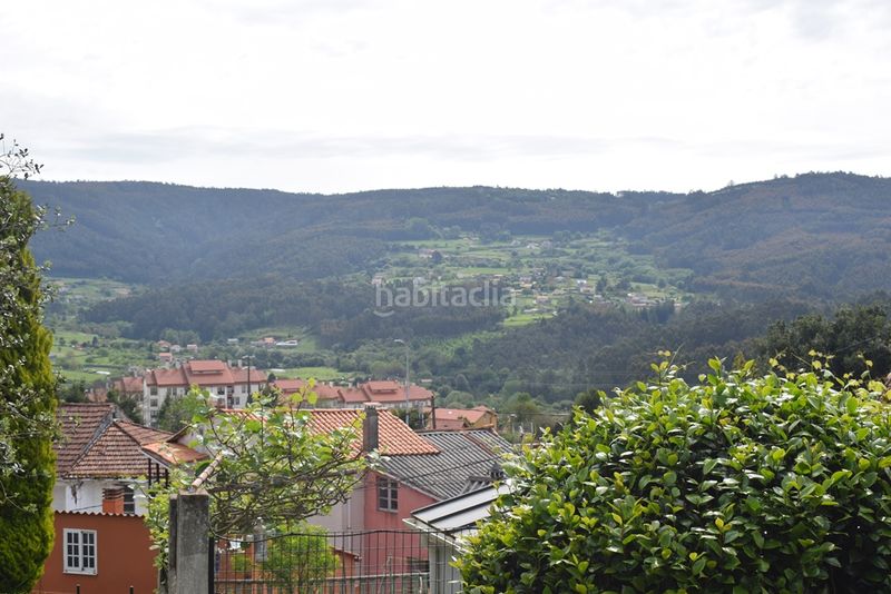 Foto 1a39d8c7-8fe3-4d7d-b5e6-5dad31dfc456. Casa adossada amb calefacció a Pontedeume