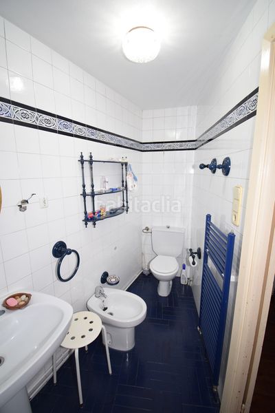 Foto 7bcd0023-21ea-40bc-a75d-d53babc74312. Casa adossada amb calefacció a Pontedeume