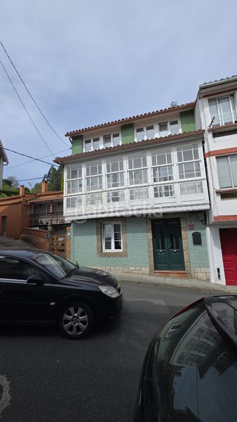 Foto 9abd39c2-dfc5-4dee-b45a-ef0ecf9bbd88. Casa adossada amb calefacció a Pontedeume