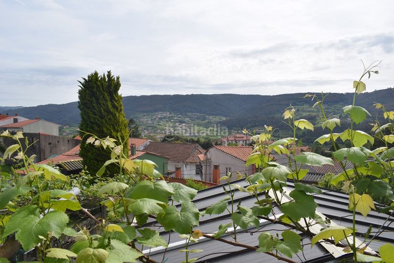 Foto e1f9b07f-75c4-44f7-8278-ccb4a1fa71be. Casa adossada amb calefacció a Pontedeume