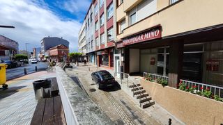 Locale commerciale in Rúa Real 1