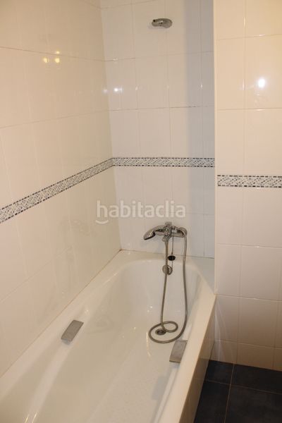 Foto 033e86af-2ea6-4a1e-8608-9e02fcde4e1b. Casa adossada a a penasca 13 a Miño