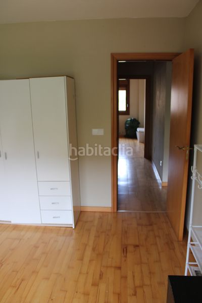 Foto 0be73a67-9a6a-48dc-af3e-f391c8384180. Casa adossada a a penasca 13 a Miño