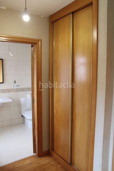Foto 0c719880-9091-4bd6-8573-9d05060e5e9a. Casa adossada a a penasca 13 a Miño