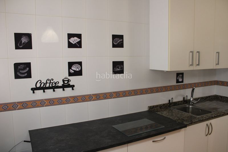 Foto 6157d966-0999-4b78-9903-8b49a2494fd2. Casa adossada a a penasca 13 a Miño