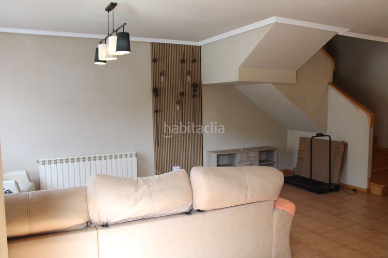 Foto 6a506d5d-aa68-47c7-ae96-dac0efd0ab80. Casa adossada a a penasca 13 a Miño