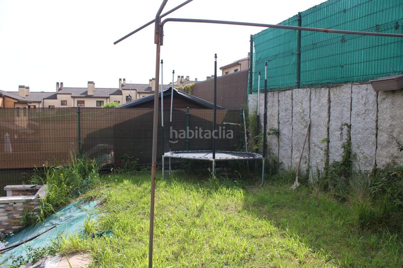 Foto 6cc411ff-2670-4f23-bd18-70786dc8956c. Casa adossada a a penasca 13 a Miño