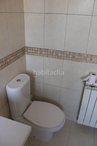 Foto 70a6e60f-e47b-4fc6-a741-f2791737b0cc. Casa adossada a a penasca 13 a Miño
