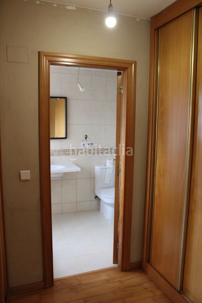 Foto 84cf9ddf-86c1-4ba3-941b-1495f7147eeb. Casa adossada a a penasca 13 a Miño