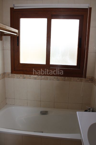 Foto 989d4b75-8f09-4b6d-ae96-6a4230ead5da. Casa adossada a a penasca 13 a Miño