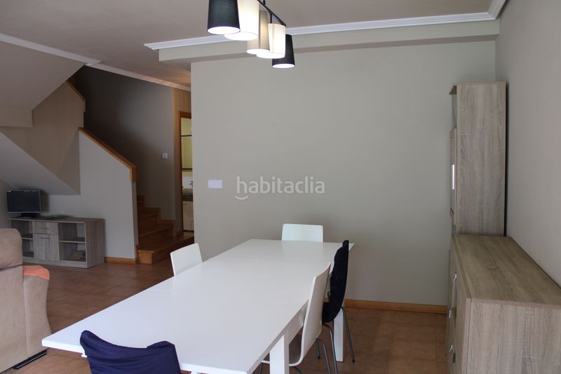 Foto c8744d26-00dd-4cc2-a131-dbe9a12a00a7. Casa adossada a a penasca 13 a Miño