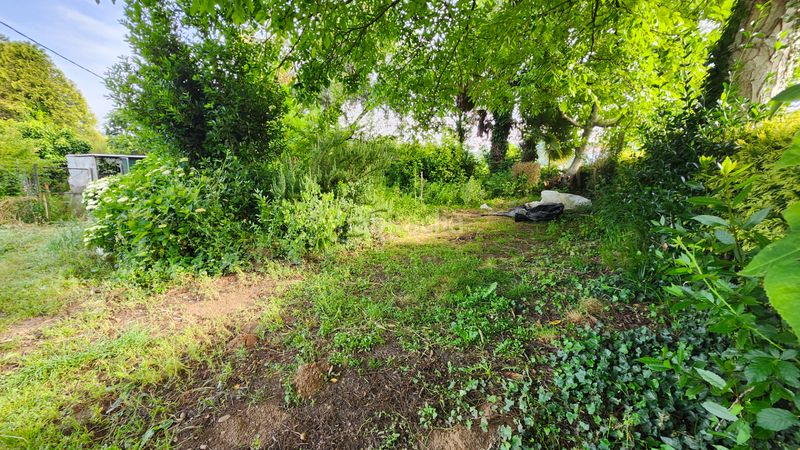 Foto b6fa1267-6db0-45ac-a810-f1f7fb772b1a. Terreny residencial a Miño