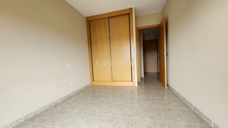 Foto c4d6bb72-ffeb-40c8-b425-3db7e58cd878. Apartament amb calefacció aparcament a Miño
