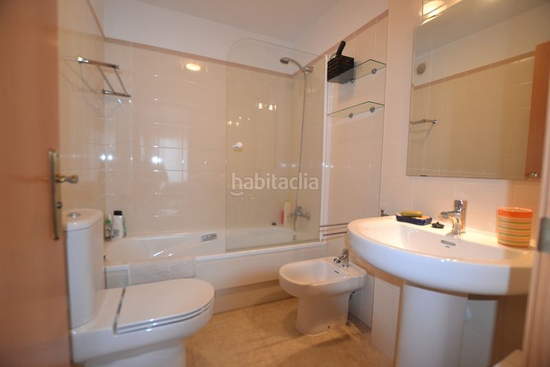 Foto c7a1a98a-70a5-44de-8949-ade6e1c7bafb. Pis amb calefacció aparcament a Miño