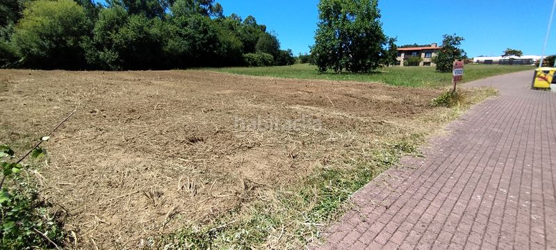 Foto 3b7603dc-7188-495d-8a86-90d7dcc7e706. Terreny residencial a Miño