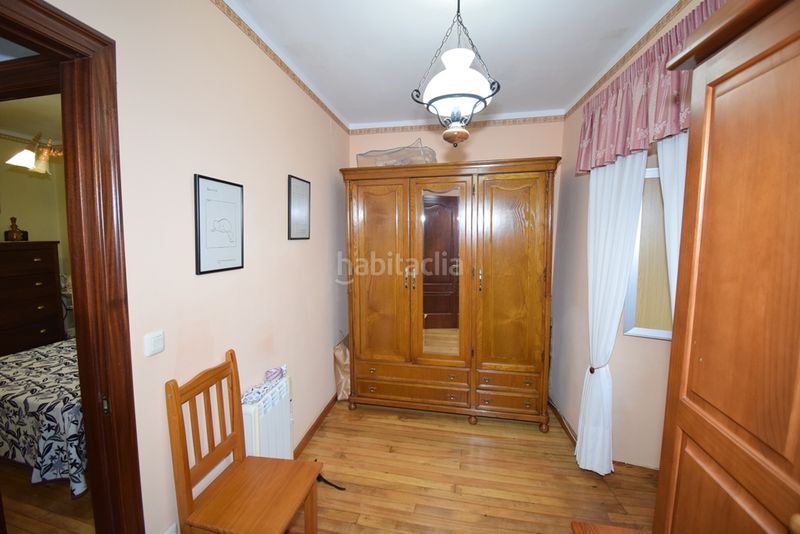 Foto f681e063-d9ad-4a39-be3d-0691d84a6e52. Casa amb calefacció a Miño